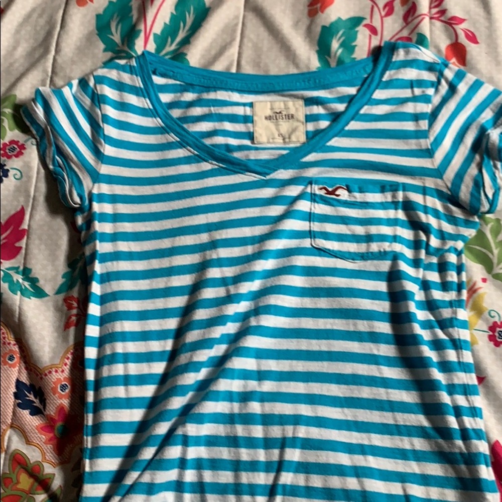 hollister t shirt